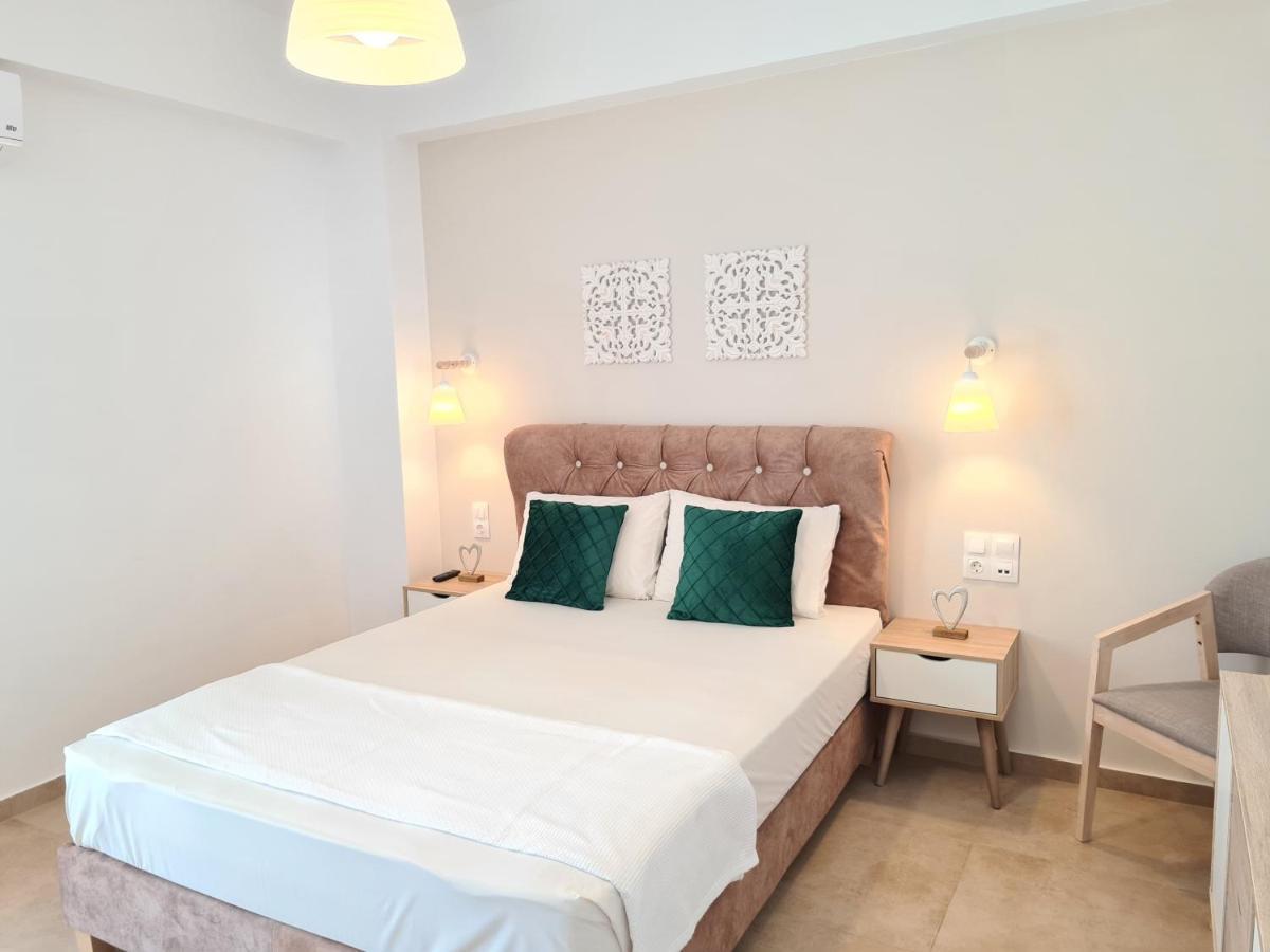 Bella Mare Luxury Apartments Kalamaki  Eksteriør billede