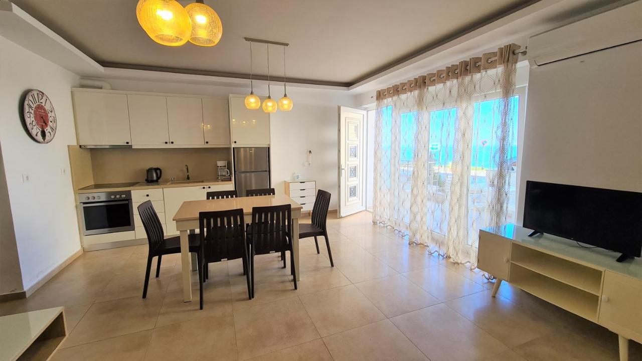 Bella Mare Luxury Apartments Kalamaki  Eksteriør billede