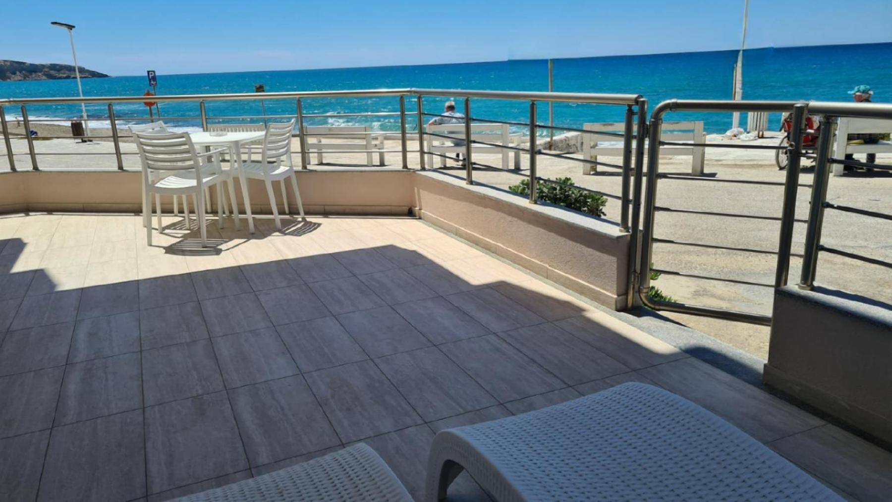 Bella Mare Luxury Apartments Kalamaki  Eksteriør billede